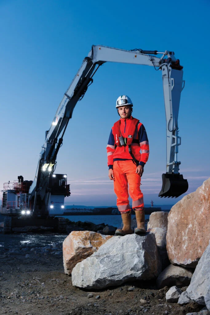 Samuel, conducteur de pelle sur le chantier de la Chatière au Havre — David Morganti, photographe de chantier
